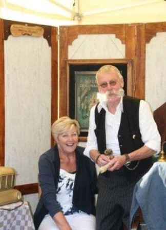 Klik voor foto in apart venster aart_v_egteren_en_emmy_timmermans.jpg