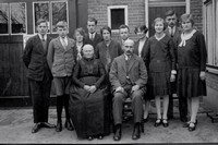 Klik voor foto in apart venster familie_aart_v_egteren_geertruida_spek.jpg