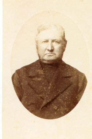 Klik voor foto in apart venster hendrik_van_merle.jpg